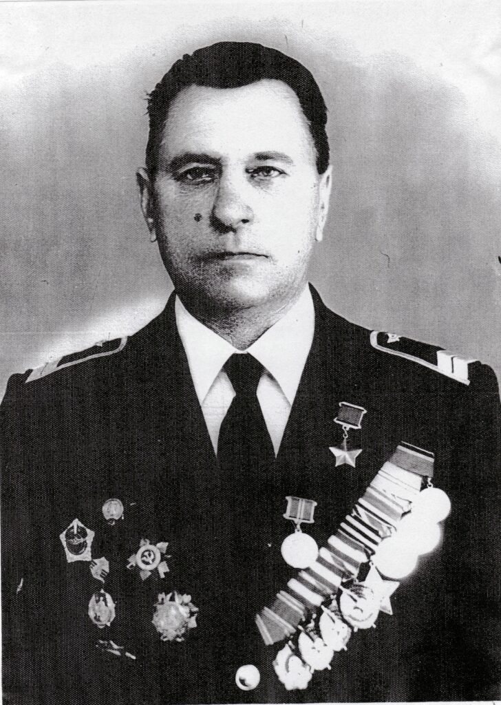 Чечнев М.С. - Герой Советского Союза